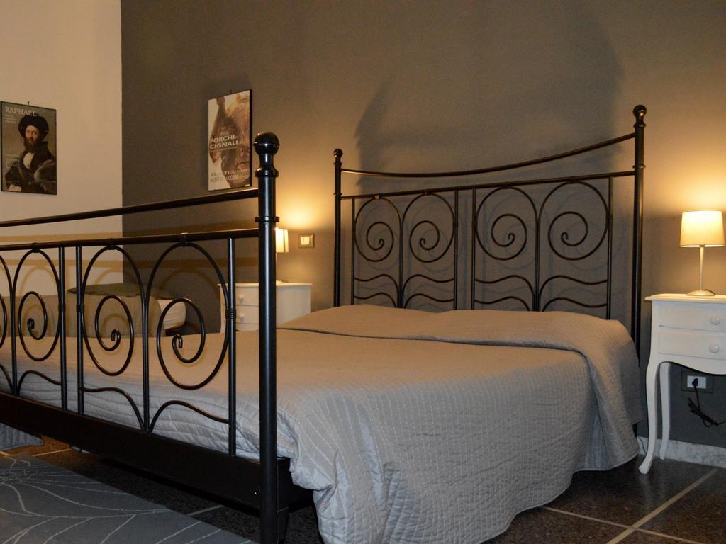 A Casa Di Giallo B&B Rome Bagian luar foto