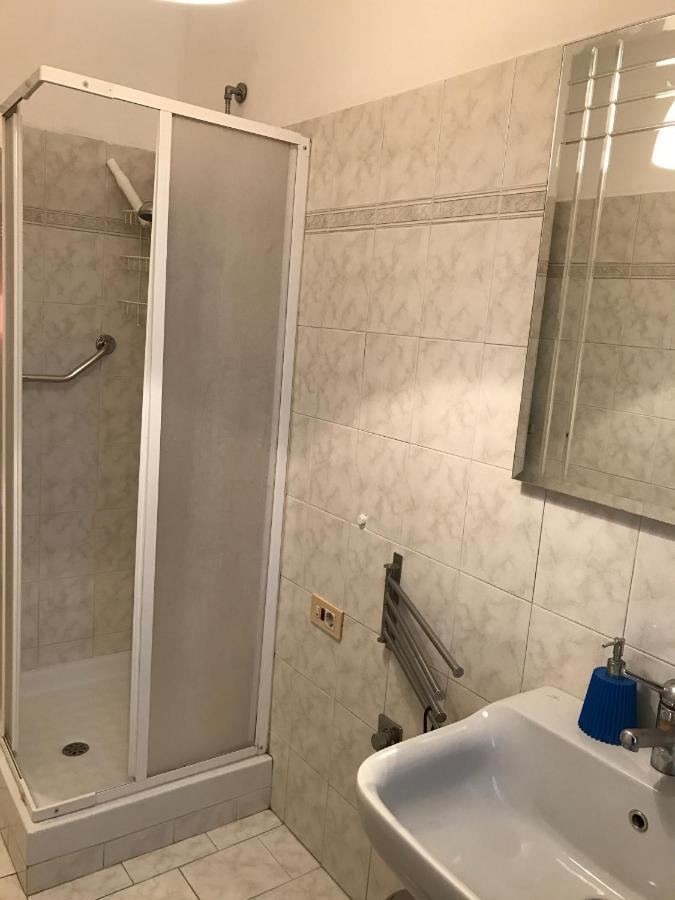 A Casa Di Giallo B&B Rome Ruang foto